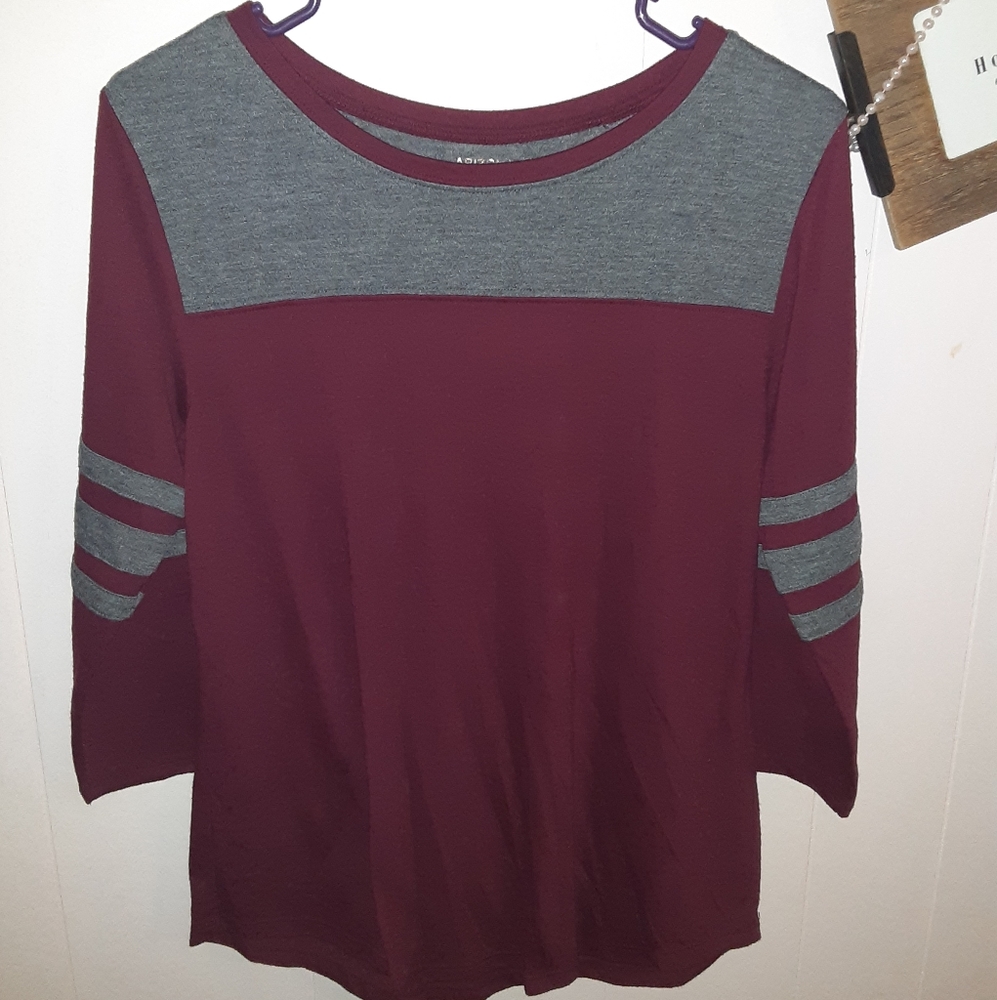 Pullover tee